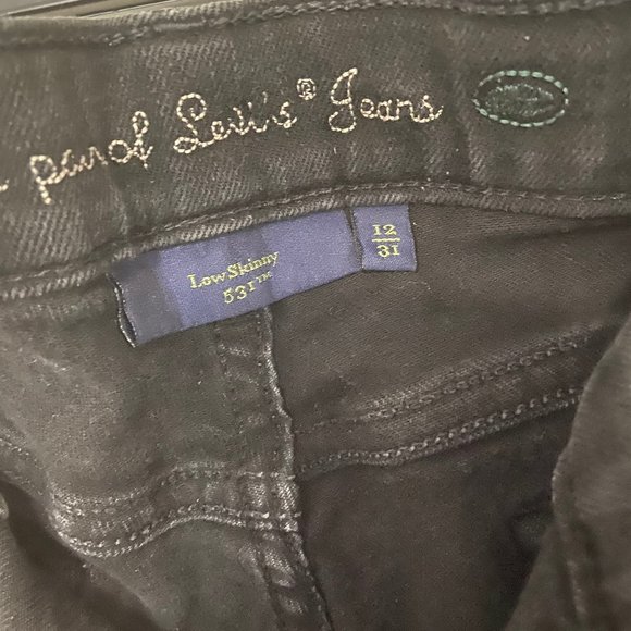 Levi's black low skinny jeans with hole in knee - Picture 4 of 5